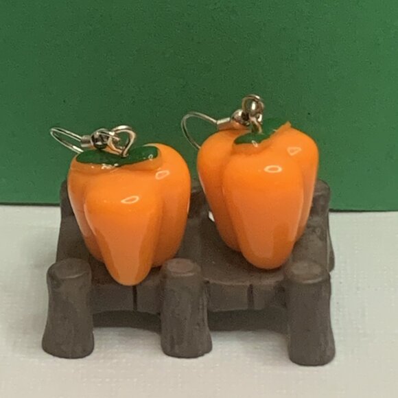 Pepper Earring, Funny Food Earring, Cooking Earring, Gift Idea, Chef Earring - Picture 3 of 6